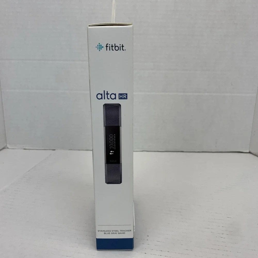 Fitbit Alta HR Fitness Tracker W Heart Rate, 7 Day Battery Life, Size SM READ
